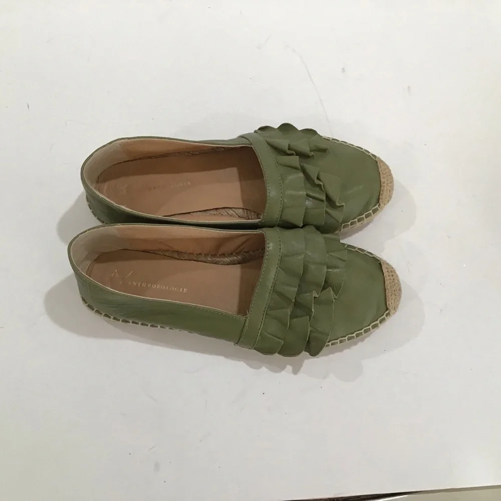 Anthropologie green leather spadrilles size 37